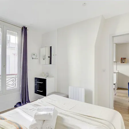 1Br Near Eiffel Tower & Invalides Apartment