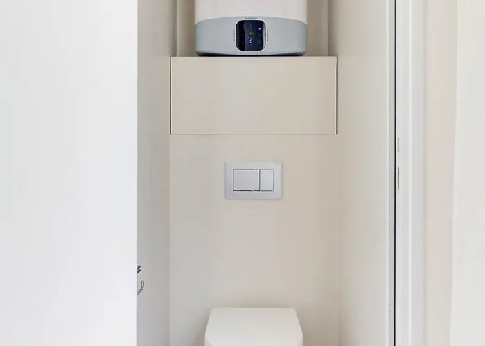 Bnbnova - Eiffel Tower & Invalides - 1br Παρίσι