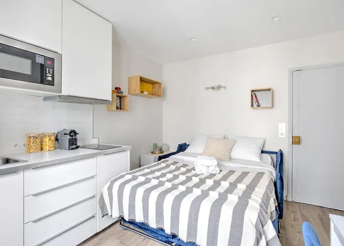 Bnbnova - Eiffel Tower & Invalides - 1br Διαμέρισμα *